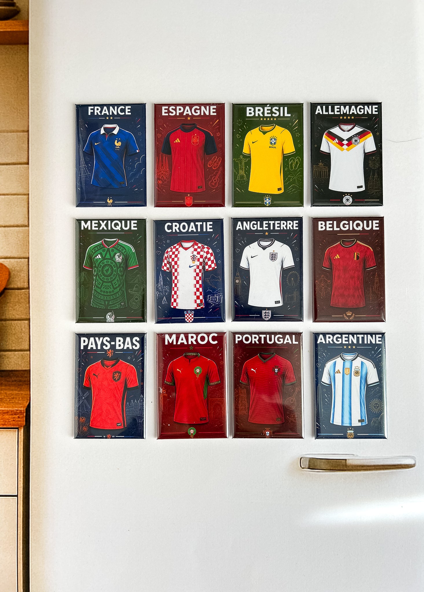 Aimant Commémoratif EURO 2024 – 70 Mm – Avec Carte Cadeau – Officiel AMBALLCOM