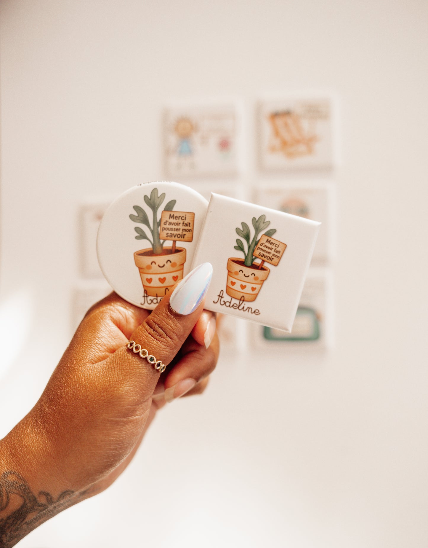 photo-magnet-fin-annee-scolaire-rond-carre-pot-plante